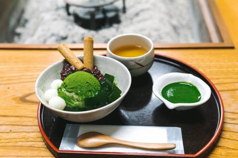 Healthy Hydration: Unlocking the Benefits of Matcha Tea for Healthy Eating